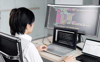 改则 ,php声明和调用变量的符号是什么？